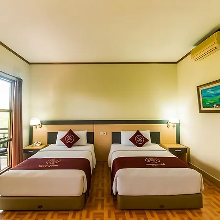 Puri Saron Hotel Madangan - Gianyar