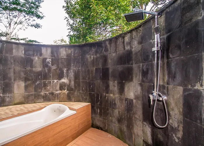 Hotel Puri Saron Madangan - Gianyar Payangan