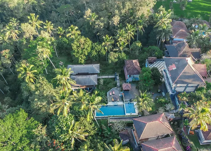 Puri Saron Madangan - Gianyar Hotel Payangan