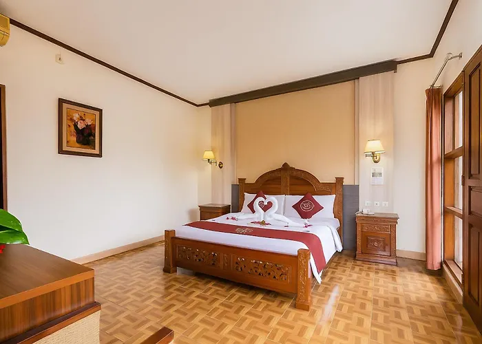 Puri Saron Madangan - Gianyar Hotel 4*
