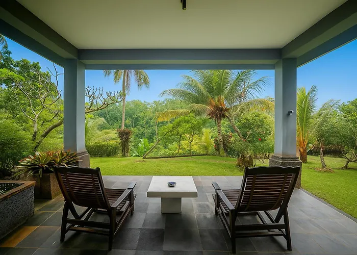 Hotel Puri Saron Madangan - Gianyar 4*