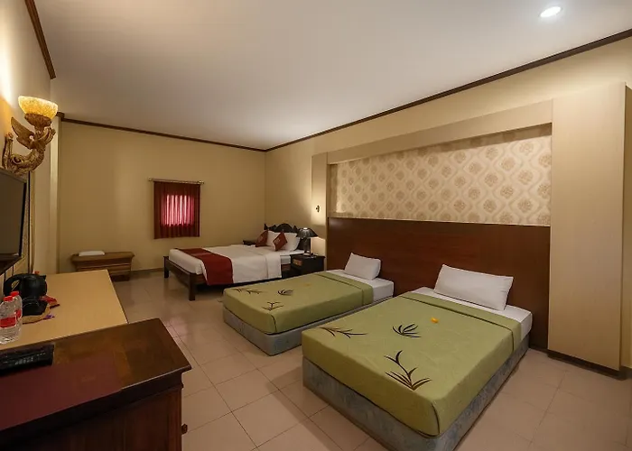Puri Saron Madangan - Gianyar Hotel