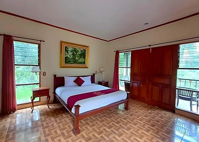 Puri Saron Madangan - Gianyar 4*