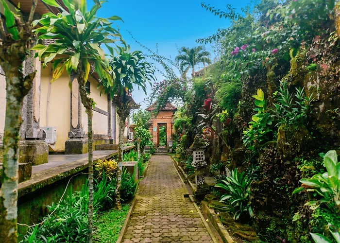 Hotel Puri Saron Madangan - Gianyar 4*