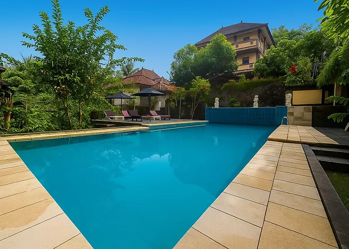 فندق Puri Saron Madangan - Gianyar 4*